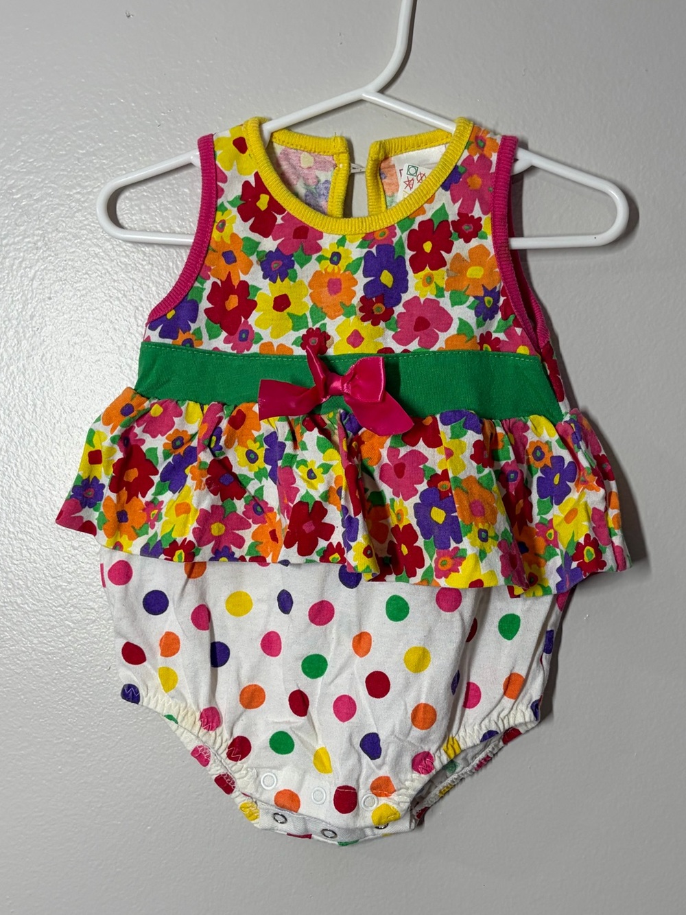 Vintage busters brown Baby Floral & Polka Dot Romper - size 3-6 months